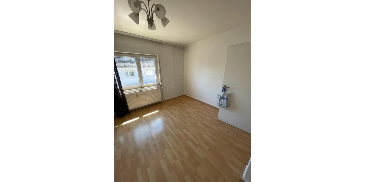 Etagenwohnung Nidderau - 3 Zimmer, 96 m&sup2;, 1.500&euro; | Angebot:26289185