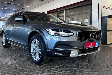 Volvo V90 Cross Country 146.900 km 26.999 &euro; Friedberg (Hessen) 61169