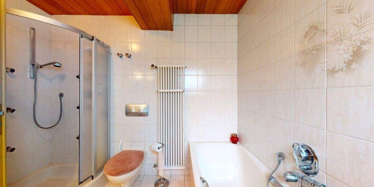 Einfamilienhaus Frankfurt am Main Nieder-Eschbach - 5 Zimmer, 96 m&sup2;, 360.000&euro; | Angebot:25663773