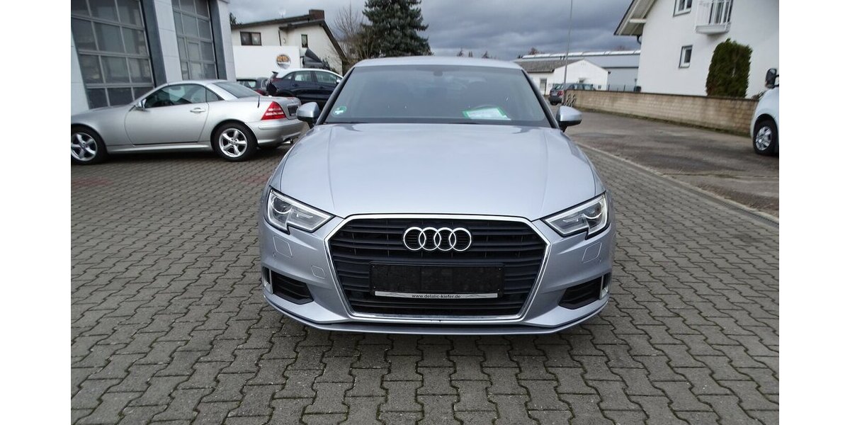 Audi A3 35 2,0l TDI S-Line Paket, Navi, Klimaauto., PDC 123.848 km 14.990 &euro; Rodgau 63110