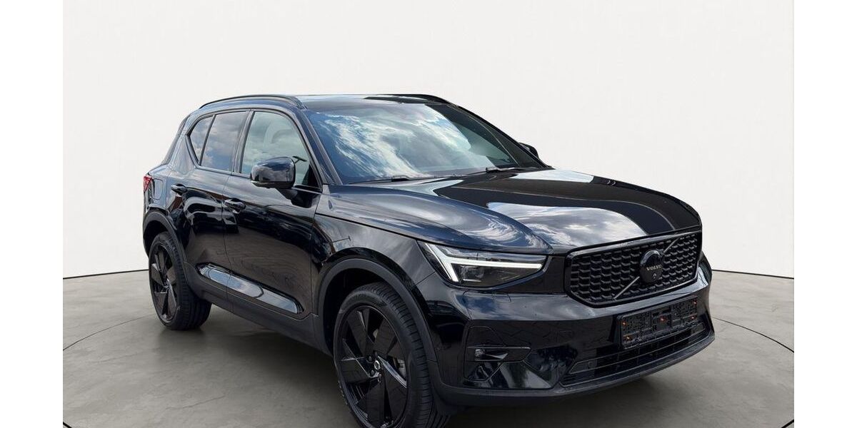 Volvo XC40 22.211 km 36.490 &euro; Friedberg 61169