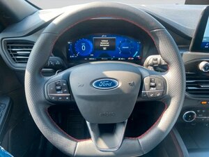 Ford Kuga 2.0 ST-Line Automatik*el.Heck*WinterPaket2* 27.700 km 24.390 &euro; Nidderau 61130