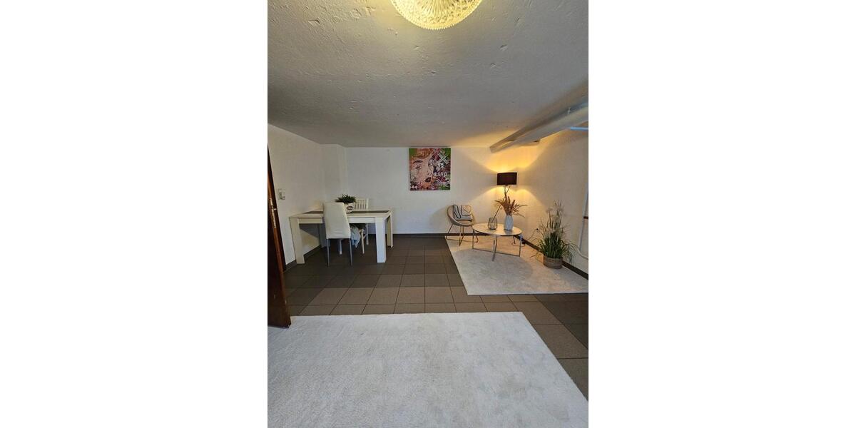 Erdgeschoßwohnung Groß-Zimmern Zimmern - 1 Zimmer, 20 m&sup2;, 450&euro; | Angebot:25842036