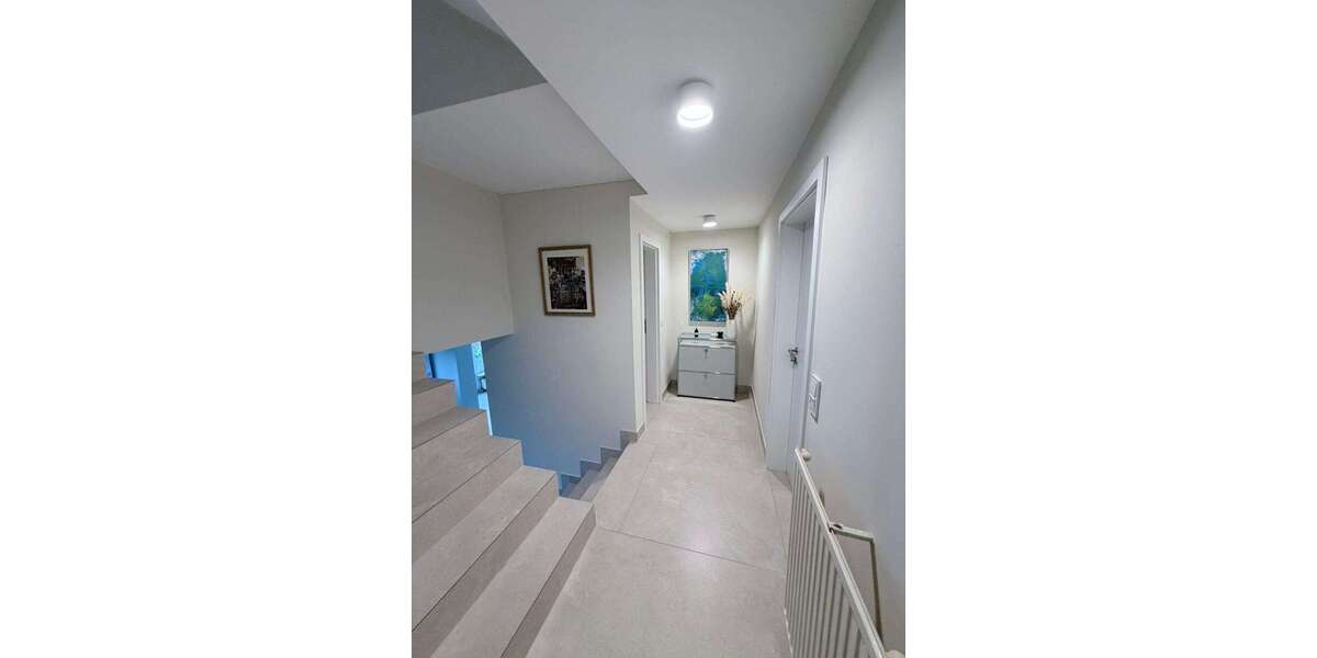 Etagenwohnung Karben - 4 Zimmer, 167 m&sup2;, 650.000&euro; | Angebot:27687648