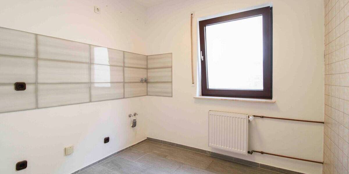 Etagenwohnung Frankfurt am Main Seckbach - 2 Zimmer, 82 m&sup2;, 329.000&euro; | Angebot:26016962