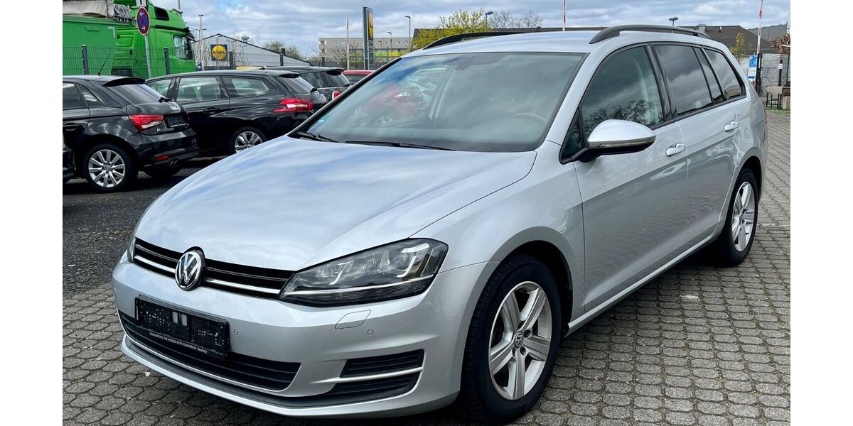 VW Golf 138.700 km 11.900 &euro; Kelsterbach 65451
