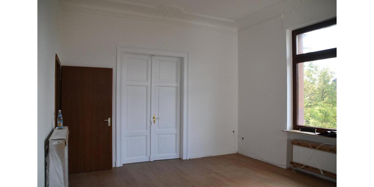 Etagenwohnung Friedberg (Hessen) - 4.5 Zimmer, 140 m&sup2;, 1.350&euro; | Angebot:24923006