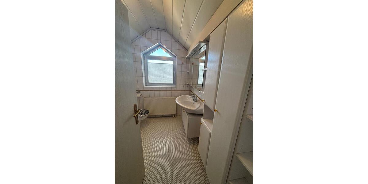 Mehrfamilienhaus, Wohnhaus Freigericht - 8 Zimmer, 228 m&sup2;, 595.000&euro; | Angebot:25189601