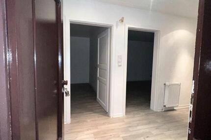 Wohnung Karben - 4 Zimmer, 150 m&sup2;, 1.500&euro; | Angebot:25343839