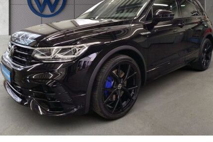 VW Tiguan 21.989 km 51.850 &euro; Frankfurt 60326