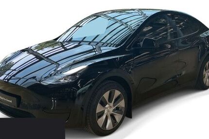 Tesla Model Y 46.716 km 31.100 &euro; Hanau 63457
