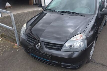 Renault Clio 77.440 km 2.699 &euro; ranstadt 63691