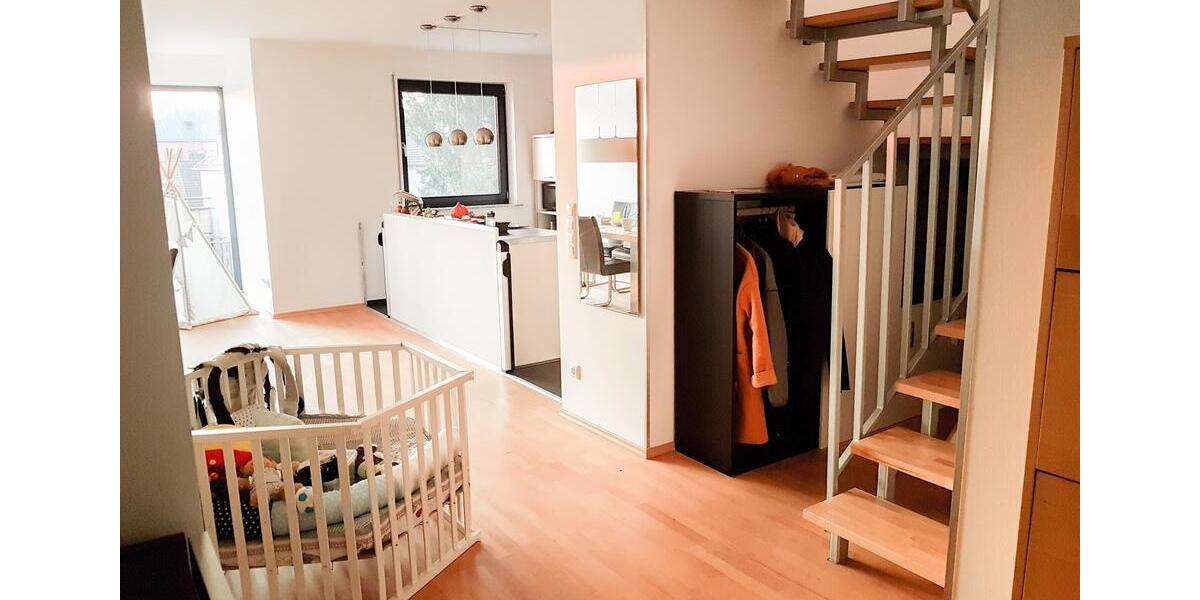 Maisonettenwohnung Frankfurt am Main Niederrad - 5 Zimmer, 157 m&sup2;, 2.400&euro; | Angebot:25777517