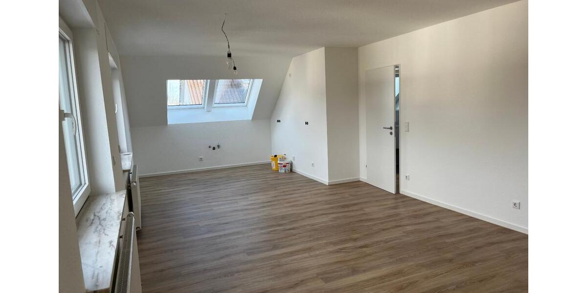 Dachgeschoßwohnung Seligenstadt - 4 Zimmer, 78 m&sup2;, 1.150&euro; | Angebot:25632155