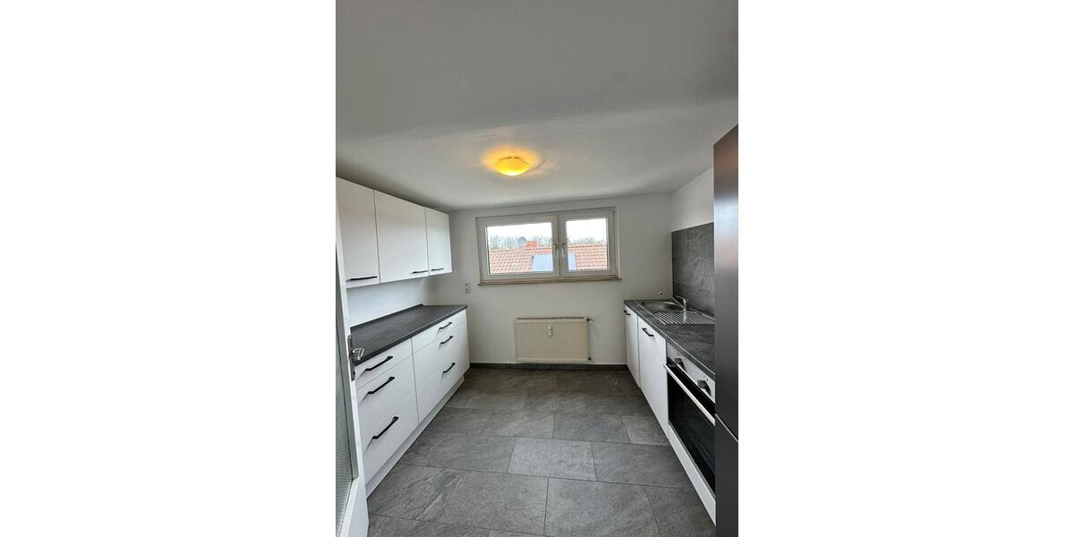 Dachgeschoßwohnung Dietzenbach - 3 Zimmer, 72 m&sup2;, 980&euro; | Angebot:25431427