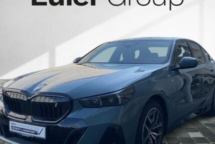 BMW i5 29.524 km 62.490 &euro; Frankfurt 60314