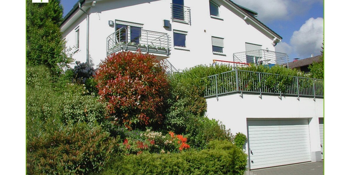 *Wohnkomfort auf allen Ebenen - ruhige Lage - moderne Ausstattung* - Doppelhaushälfte Bad Soden | Angebot:26832168