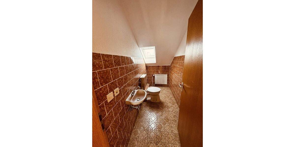 Einfamilienhaus Büdingen Diebach - 8 Zimmer, 178 m&sup2;, 409.000&euro; | Angebot:25751205