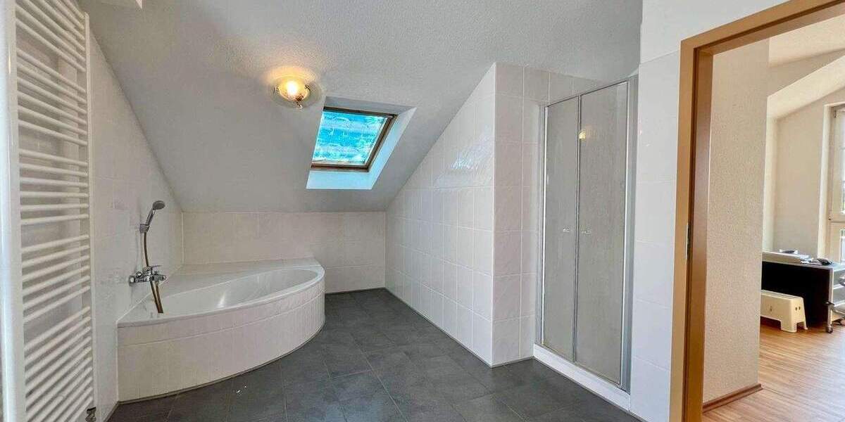 Einfamilienhaus Frankfurt am Main Berkersheim - 5 Zimmer, 181 m&sup2;, 1.095.000&euro; | Angebot:25706155