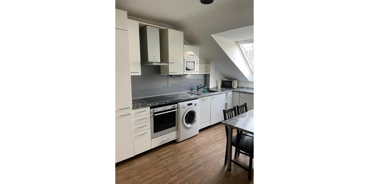 Dachgeschoßwohnung Frankfurt am Main Nord-West - 2 Zimmer, 69 m&sup2;, 315.000&euro; | Angebot:25274724
