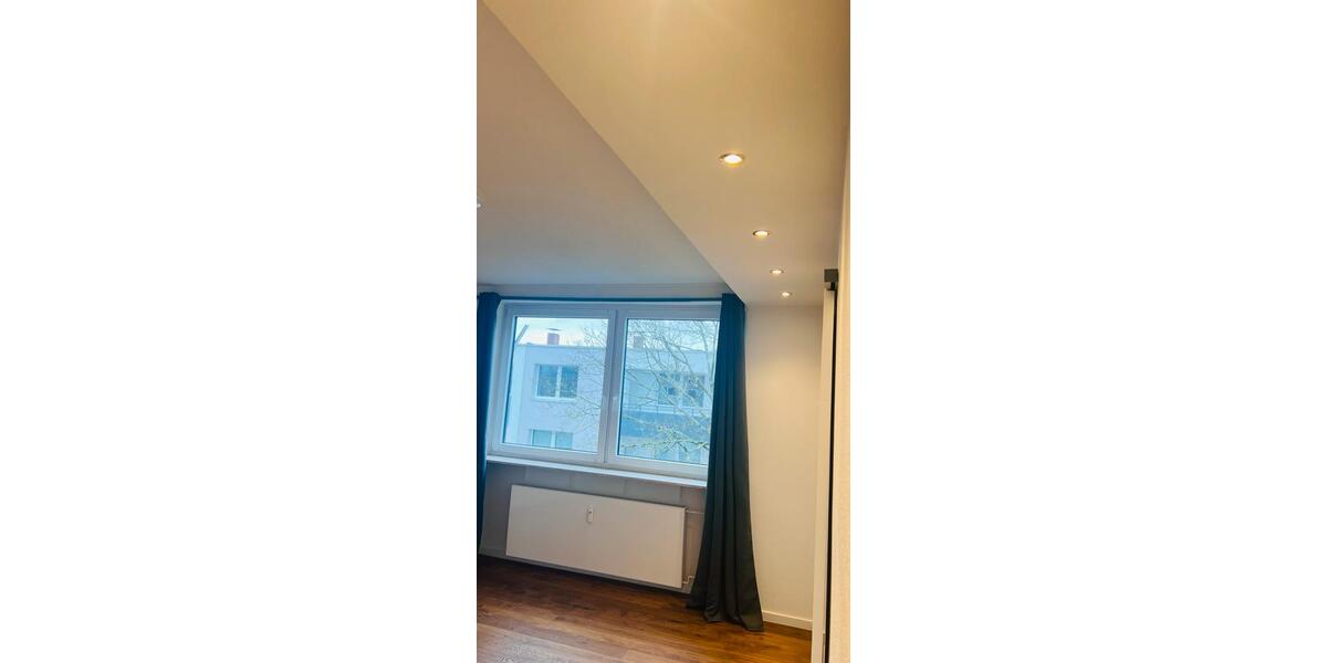 Etagenwohnung Frankfurt am Main Mitte-West - 1 Zimmer, 28 m&sup2;, 830&euro; | Angebot:26006059