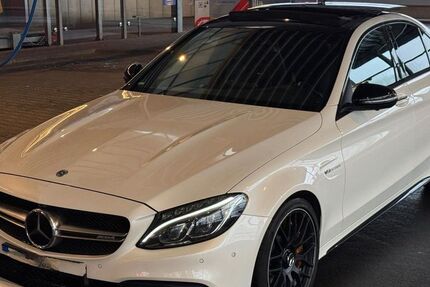 Mercedes-Benz C 63 AMG 148.000 km 41.950 &euro; Bad-Homburg,in der Nähe Frankfurt am Main 61350