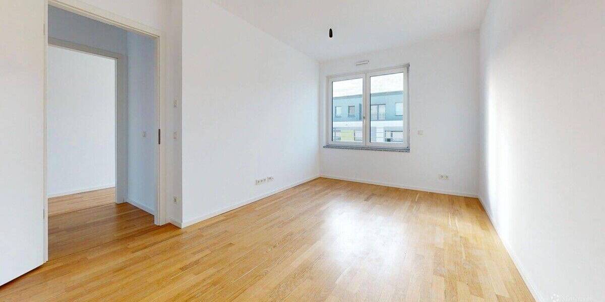 Etagenwohnung Frankfurt am Main / Gallusviertel Gallus - 4 Zimmer, 88 m&sup2;, 1.945&euro; | Angebot:26866949