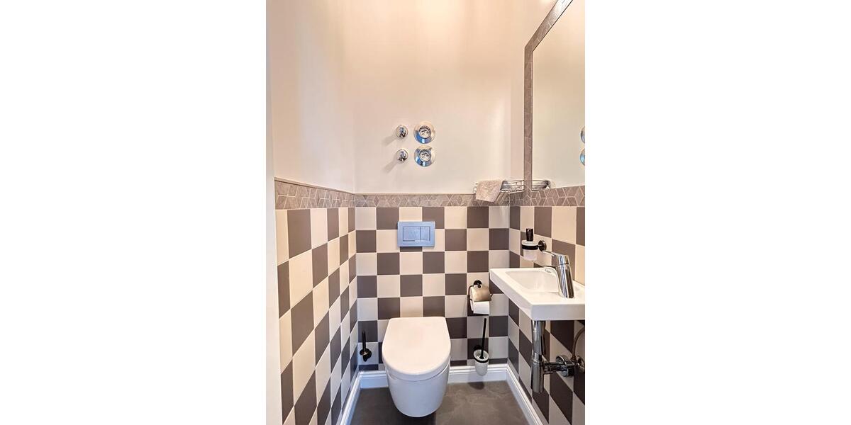 Maisonettenwohnung Bad Nauheim - 7 Zimmer, 183 m&sup2;, 3.000&euro; | Angebot:26235182
