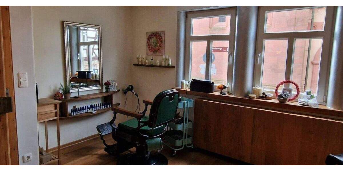 Einfamilienhaus Gelnhausen - 6 Zimmer, 160 m&sup2;, 640.000&euro; | Angebot:25845716