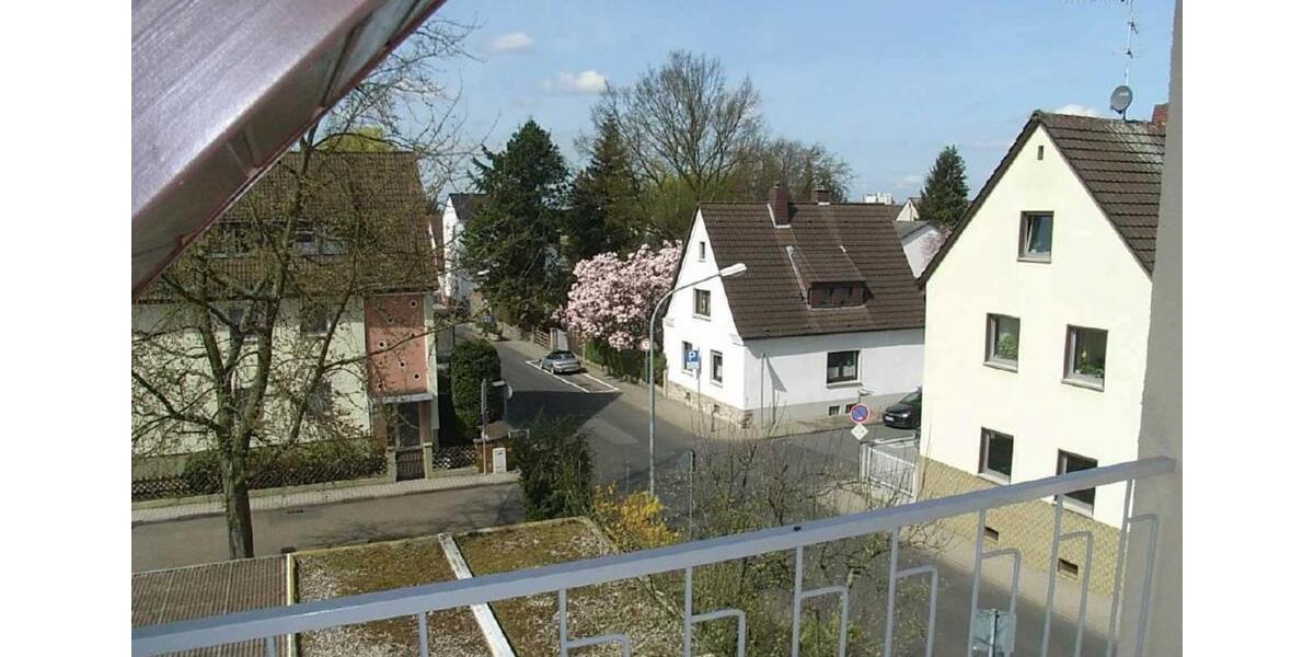 Dachgeschoßwohnung Langen (Hessen) - 2.5 Zimmer, 80 m&sup2;, 850&euro; | Angebot:25941679
