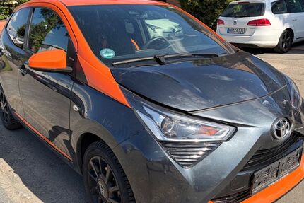 Toyota Aygo (X) 23.395 km 6.990 &euro; Dietzenbach 63128