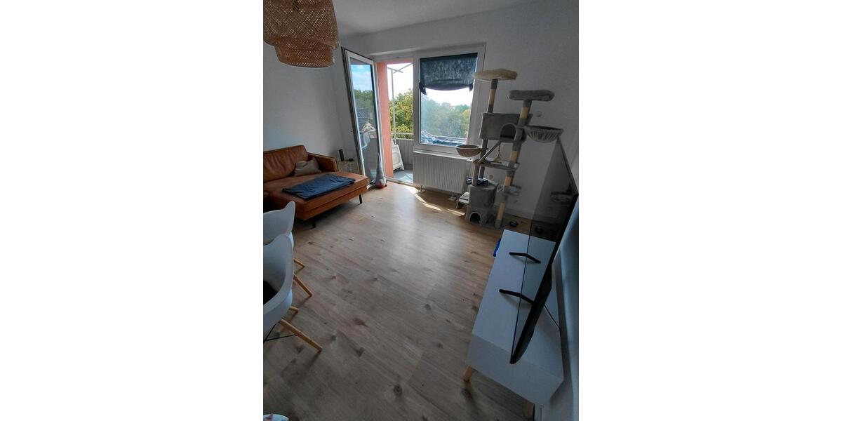 Etagenwohnung Frankfurt am Main Ginnheim - 4 Zimmer, 69 m&sup2;, 1.150&euro; | Angebot:27630664