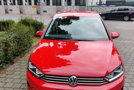 VW Golf Sportsvan 125.000 km 9.500 &euro; Bad Soden 65812