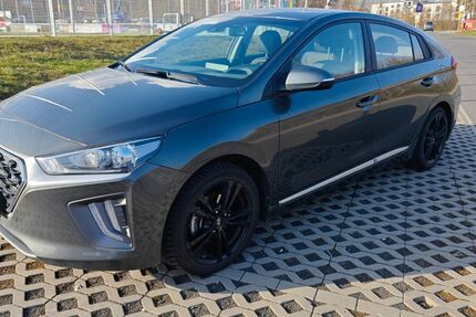Hyundai IONIQ 14.398 km 17.999 &euro; Wöllstadt 61206
