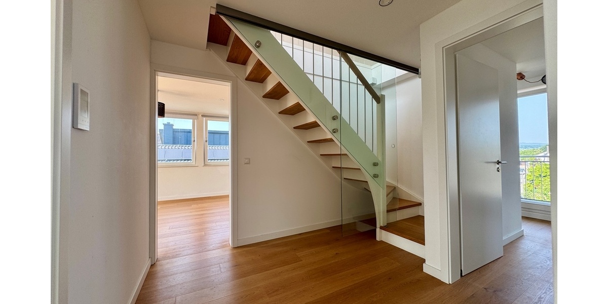 Bad Homburg - Ober-Erlenbach: Exklusives freistehendes Einfamilienhaus in kinderfreundlicher Lage! - Einfamilienhaus Bad Homburg Gonzenheim | Angebot:25972249