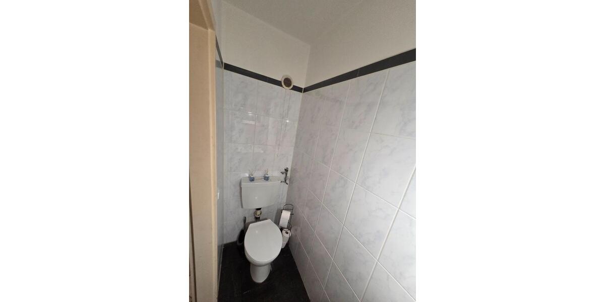 Etagenwohnung Frankfurt am Main Sossenheim - 4.5 Zimmer, 110 m&sup2;, 1.200&euro; | Angebot:25903895