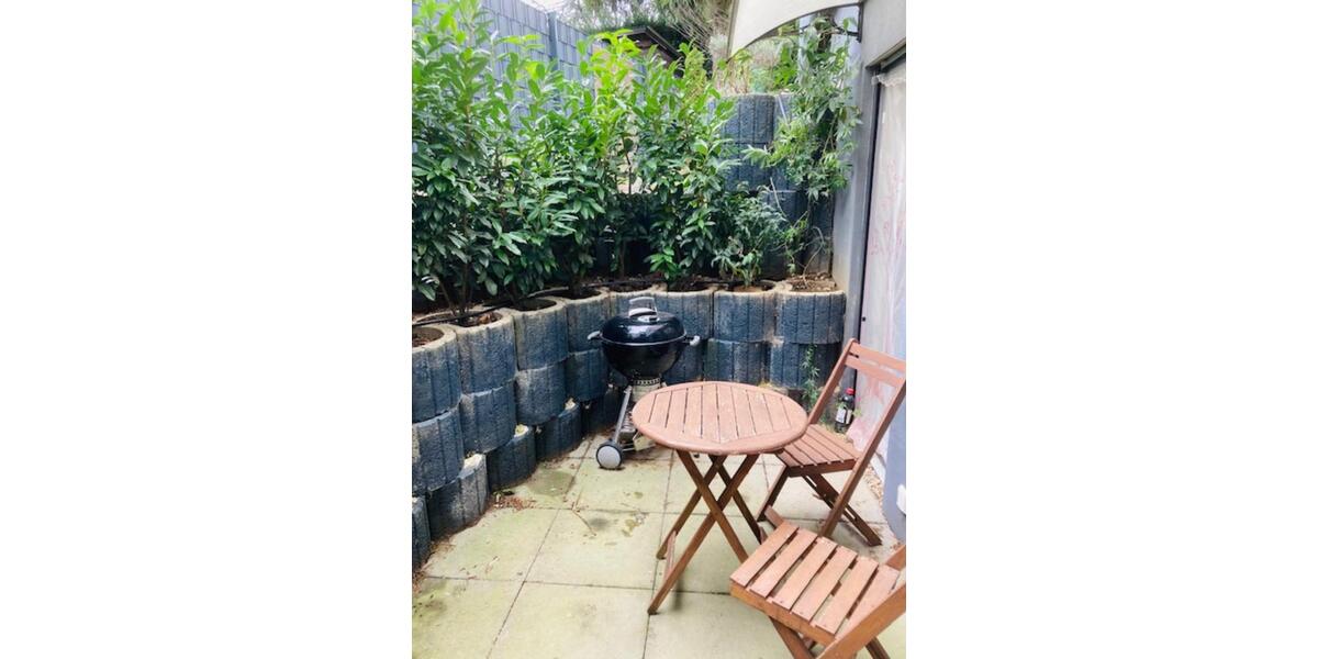 Etagenwohnung Frankfurt am Main Ginnheim - 2 Zimmer, 65 m&sup2;, 1.595&euro; | Angebot:24522870