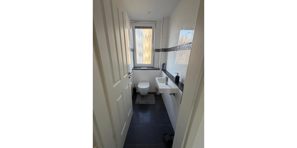 Etagenwohnung Maintal - 3 Zimmer, 80 m&sup2;, 1.450&euro; | Angebot:25931313