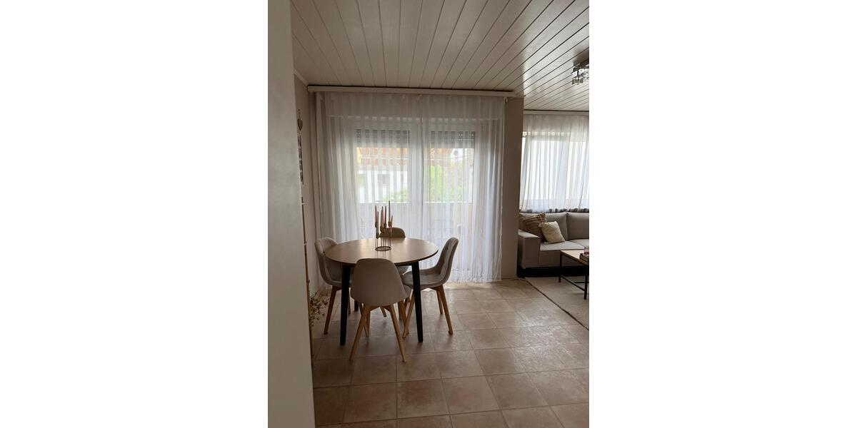 Etagenwohnung Hanau Groß-Steinheim - 3 Zimmer, 70 m&sup2;, 1.200&euro; | Angebot:26632485