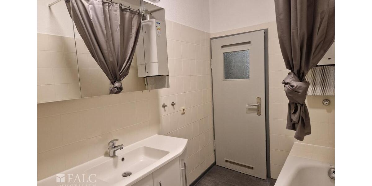 Etagenwohnung Aschaffenburg Österreicher Kolonie - 4 Zimmer, 120 m&sup2;, 1.250&euro; | Angebot:23232248