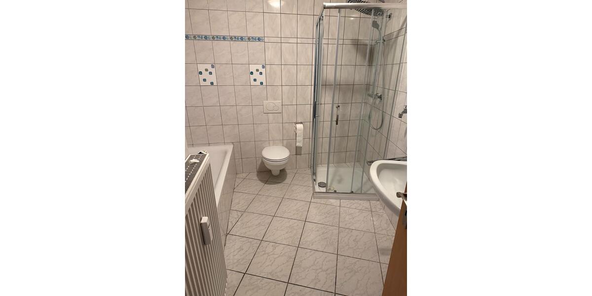 Erdgeschoßwohnung Bad Vilbel - 2.5 Zimmer, 70 m&sup2;, 900&euro; | Angebot:25943868