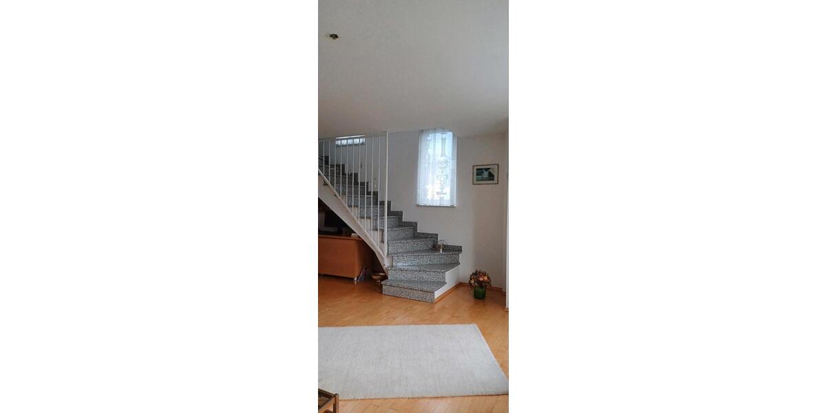 Etagenwohnung Frankfurt am Main Bergen-Enkheim - 2 Zimmer, 66 m&sup2;, 1.150&euro; | Angebot:25149725