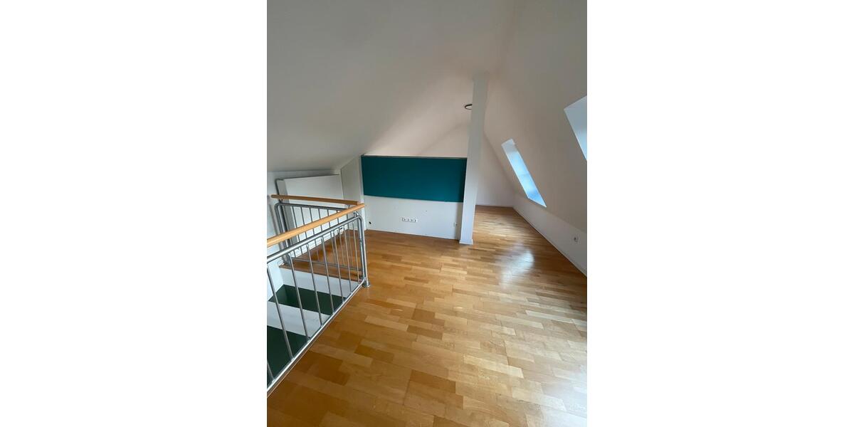 Etagenwohnung Frankfurt am Main Bergen-Enkheim - 2 Zimmer, 87 m&sup2;, 1.525&euro; | Angebot:23406603