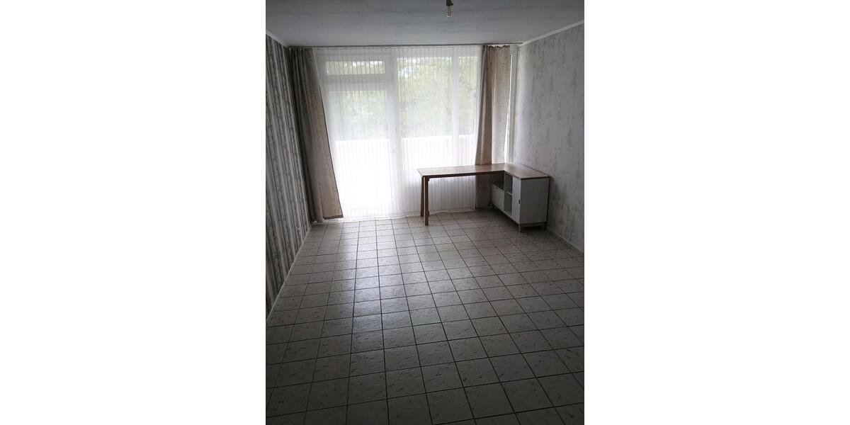 Etagenwohnung Frankfurt am Main Nied - 3 Zimmer, 79 m&sup2;, 1.270&euro; | Angebot:25838004