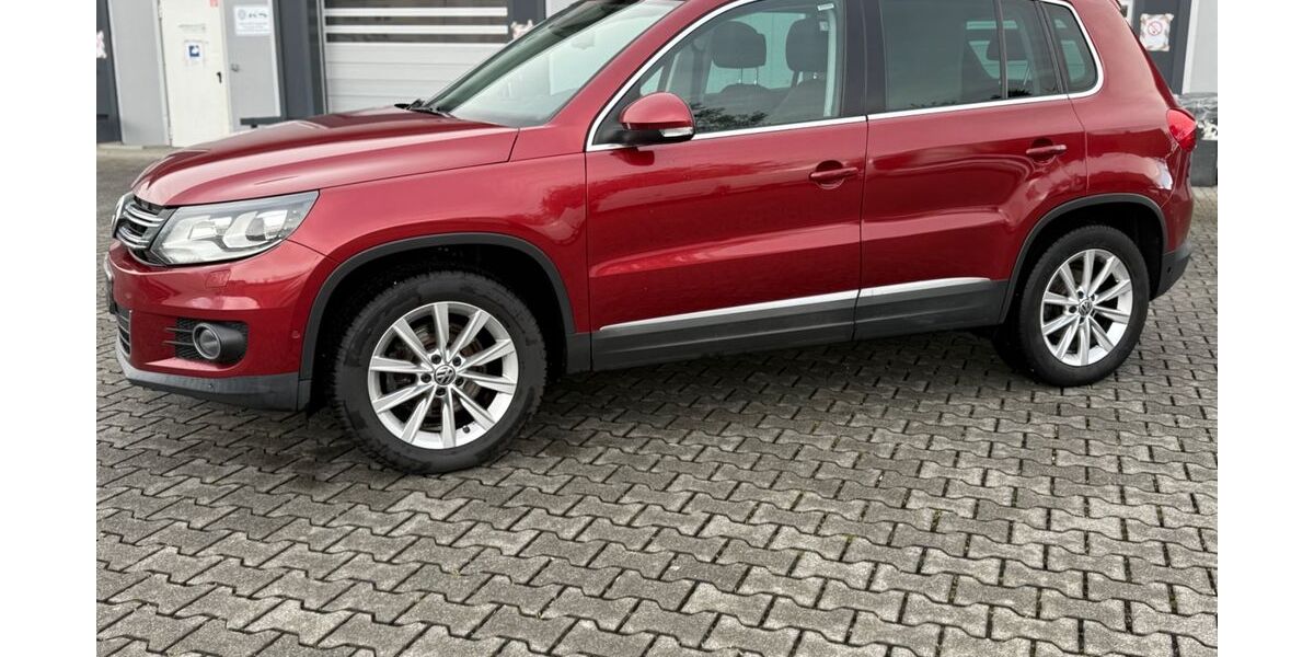 VW Tiguan 272.569 km 5.299 &euro; Hanau 63452