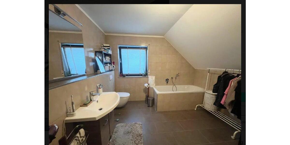 Dachgeschoßwohnung Schaafheim - 2 Zimmer, 99 m&sup2;, 990&euro; | Angebot:26124066