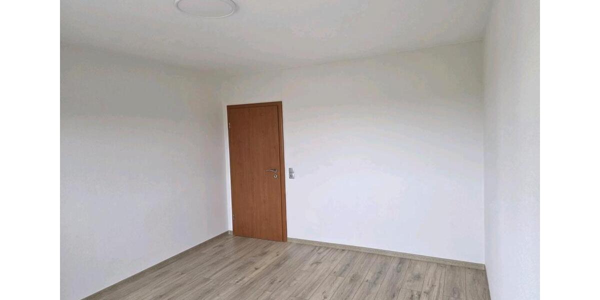 Etagenwohnung Hanau Kesselstadt - 3 Zimmer, 97 m&sup2;, 255.000&euro; | Angebot:26545880