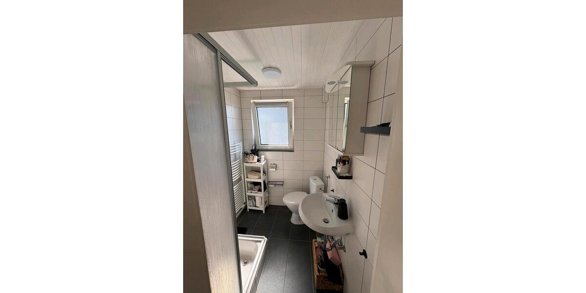 Etagenwohnung Hanau Großauheim - 3 Zimmer, 60 m&sup2;, 700&euro; | Angebot:26325825