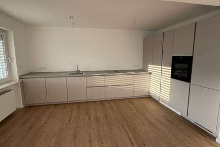 Wohnung Frankfurt am Main Westend Süd - 3 Zimmer, 90 m&sup2;, 2.700&euro; | Angebot:25778542