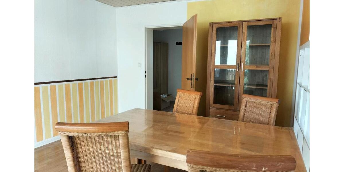 Erdgeschoßwohnung Sulzbach (Taunus) - 4 Zimmer, 90 m&sup2;, 1.450&euro; | Angebot:25634109